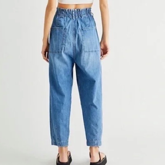 Free People Dark Denim Sawyer Pull On Boyfriend Jeans - Picture 2 of 4